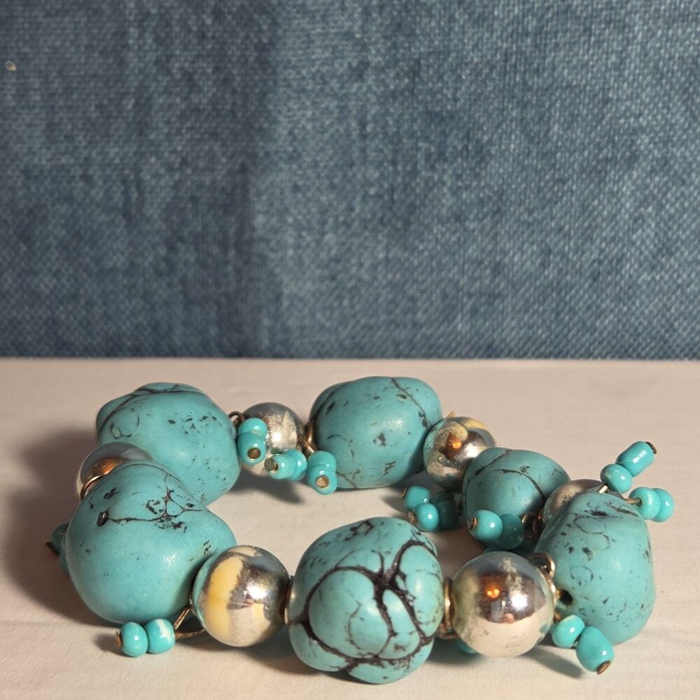 Chunky Faux Turquoise Silver Tone Stretch Bracelet Boho Y2K NWOT - Picture 3 of 16